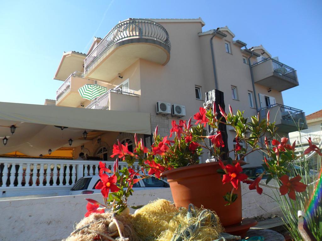 Apartments & Room Marina View Βόντιτσε Εξωτερικό φωτογραφία